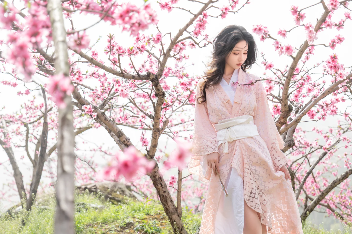 年年 - 漫花 [86P-595MB] tg@simisebaisi 【丝足阁】018.webp